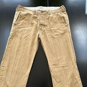 Hollister butterfly khakis. 32 x 34.